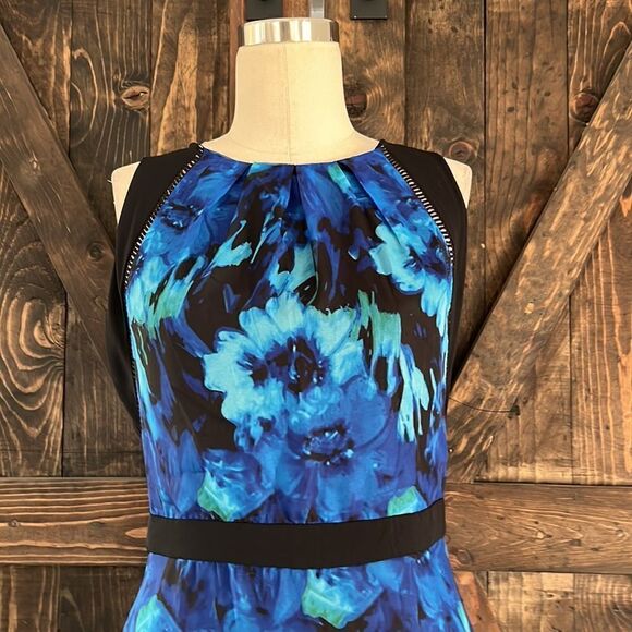 Too tang maxi floral blue floral sleeveless dress Sz- Medium - Picture 2 of 11